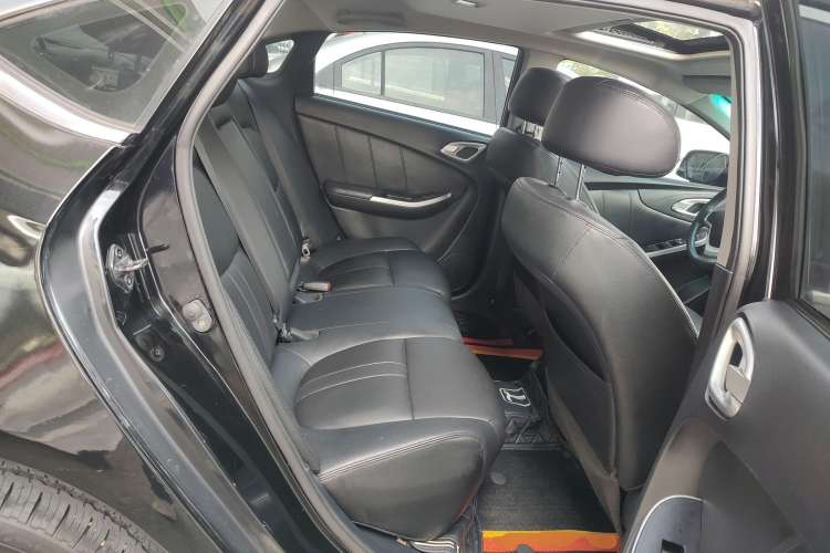 Used Luxgen 5 2013 1.8T Automatic Prestige Model
