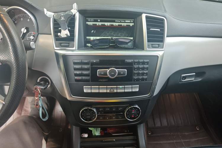 Used Mercedes-Benz GL-Class 2015 GL 400 4MATIC Dynamic Model
