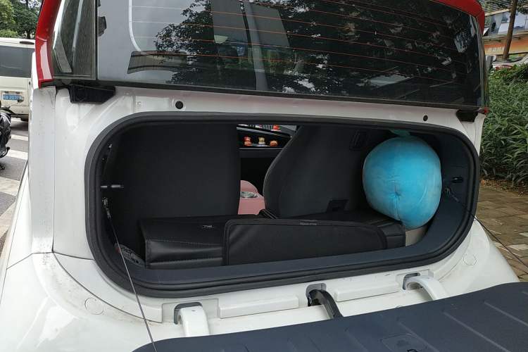 Used Wuling NAMMIEV 2021 Playful Model – High-Power Version