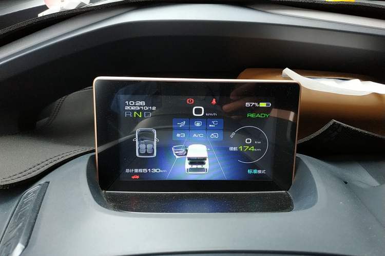 Used Wuling NAMMIEV 2021 Playful Model – High-Power Version