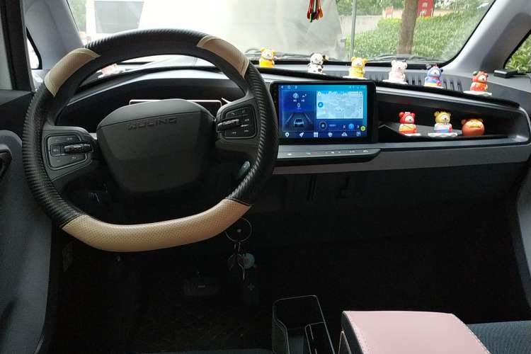 Used Wuling NAMMIEV 2021 Playful Model – High-Power Version