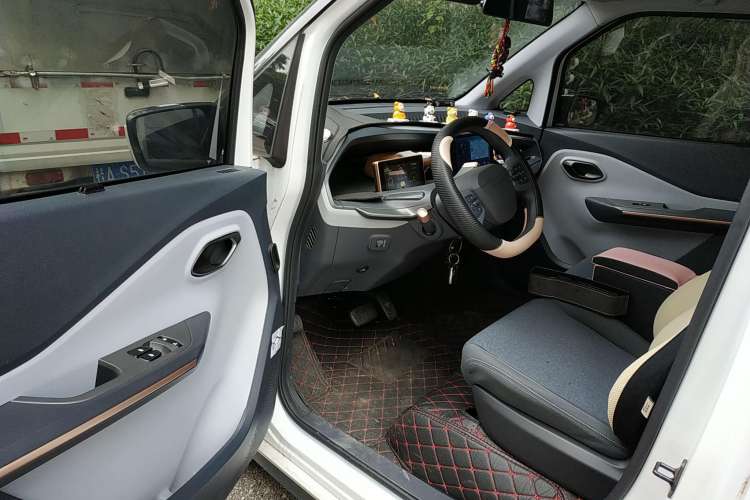 Used Wuling NAMMIEV 2021 Playful Model – High-Power Version