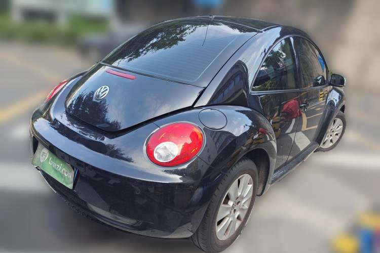 Used Volkswagen Beetle 2008 2.0 AT Top-Trim Version
