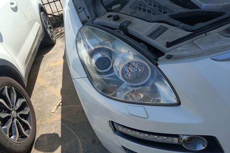 Used Luxgen Great 7 SUV 2011 2.2T Four-Wheel-Drive Flagship Edition
