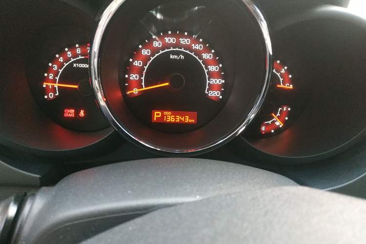 Used Kia Soul 2013 1.6L AT Premium Odometer Close Up