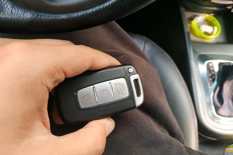 Used Kia Soul 2013 1.6L AT Premium Vehicle Key