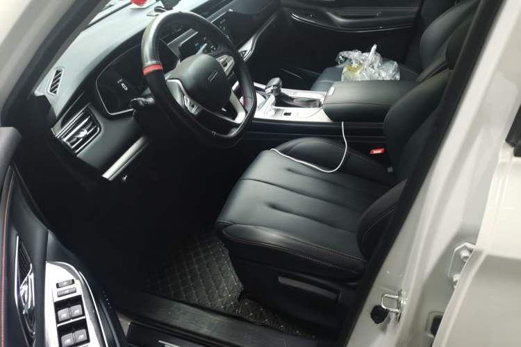 Used CHANGAN OSHAN X7 2020 1.5T Automatic Luxury Version
