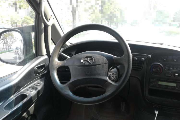 Used JAC Refine 2015 1.9T Shuttle Long-Wheelbase Comfort Model HFC4DB1-2C Steering Wheel