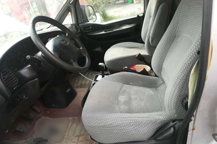 Used JAC Refine 2015 1.9T Shuttle Long-Wheelbase Comfort Model HFC4DB1-2C Left Front Seat