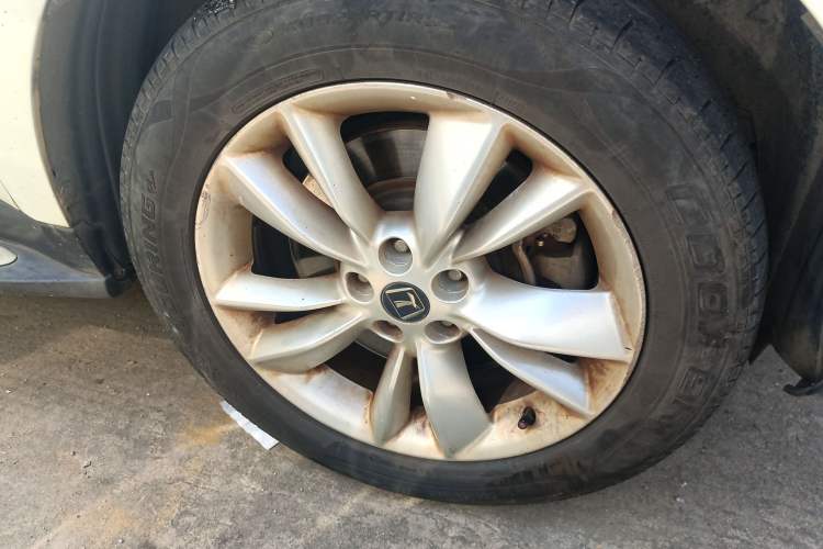 Used Luxgen Great 7 SUV 2011 2.2T Four-Wheel-Drive Flagship Edition
