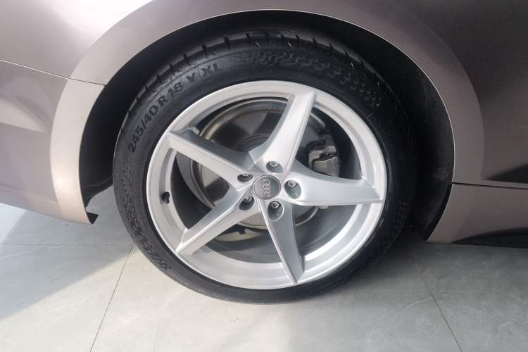 Used Audi A5 2017 Cabriolet 40 TFSI Fashion Model
