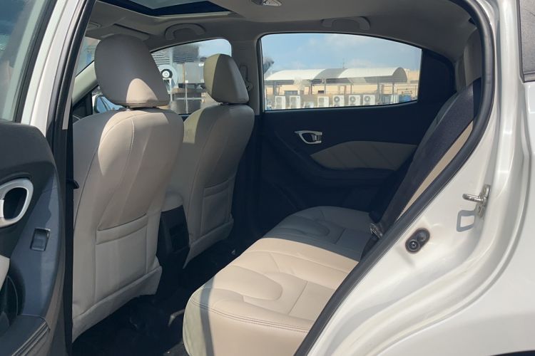 Used GAC Trumpchi GA3S Vision 2014 1.6L Automatic Luxury ESP Version
