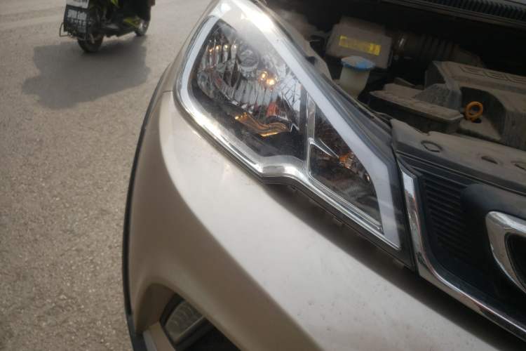 Used Geely Auto Vision X1 2017 1.3L Automatic Player Edition
