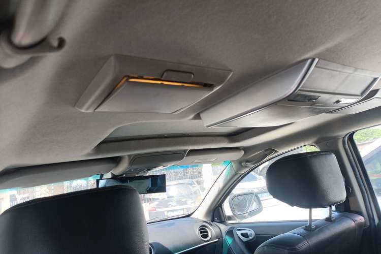 Used Luxgen Great 7 SUV 2011 2.2T Four-Wheel-Drive Flagship Edition
