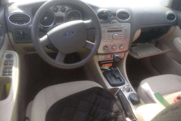 Used Ford Focus 2009 Sedan 1.8L Automatic Fashion Edition
