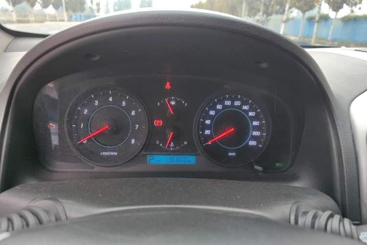 Used Chevrolet Captiva 2012 2.4L 4x4 Flagship Edition 7 Seats
