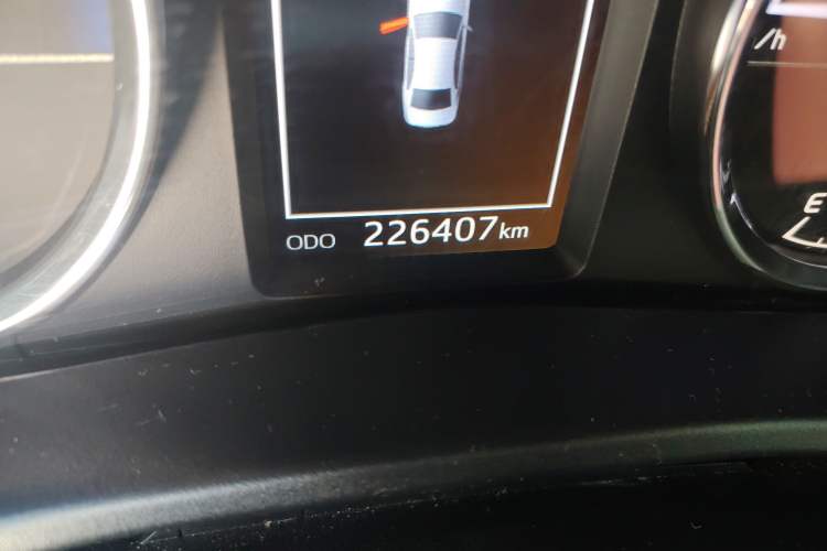 Used Toyota Levin Hybrid E+ 2019 1.8L GS E-CVT Elite Model with Sunroof Odometer Close Up