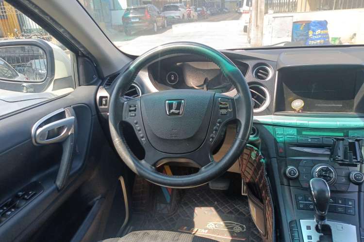 Used Luxgen Great 7 SUV 2011 2.2T Four-Wheel-Drive Flagship Edition
