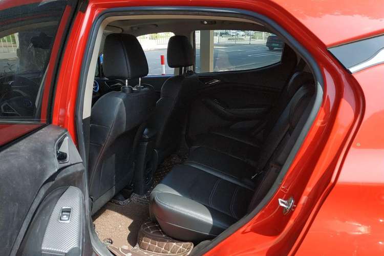 Used BYD Yuan New Energy 2018 EV360 Smart Connect Cool Edition Left Rear Seat