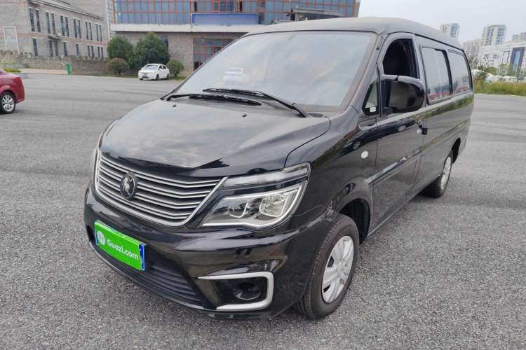 Used FORTHING Lingzhi 2022 M5L 1.6L Utility Model 7 Seats