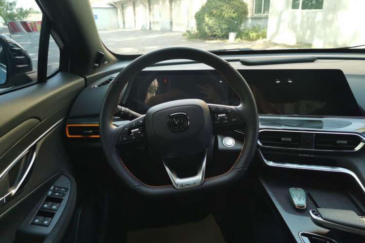 Used Changan UNI-T 2022 1.5T Flagship Edition