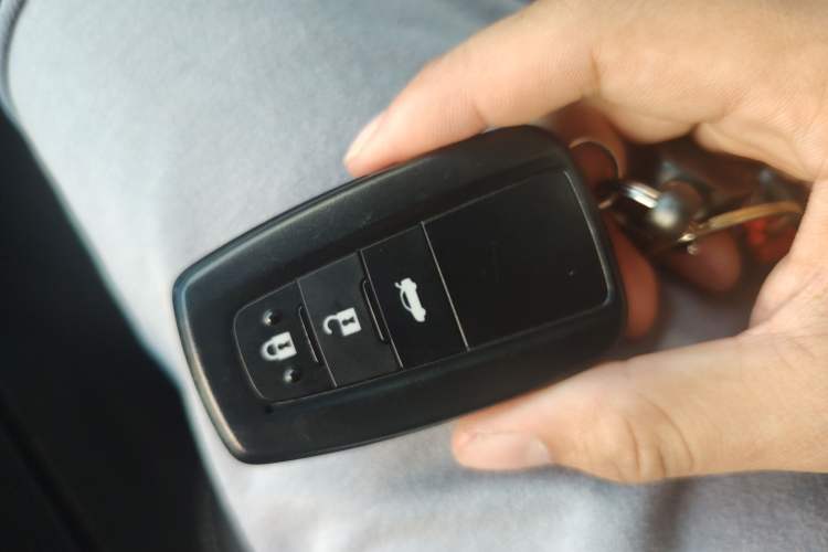 Used Toyota Levin Hybrid E+ 2019 1.8L GS E-CVT Elite Model with Sunroof Vehicle Key