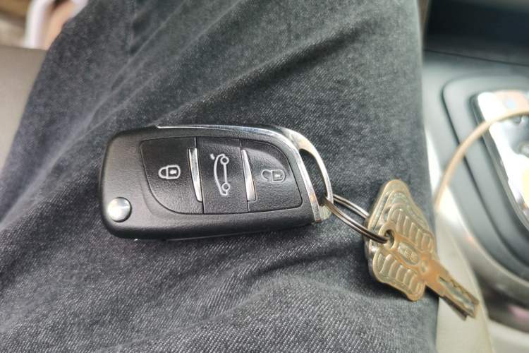 Used Peugeot  2009 1.6T SW Luxury Model
