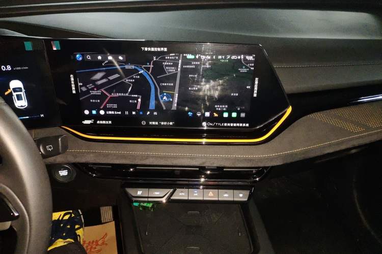 Used CHANGAN OSHAN X5 PLUS 2023 1.5T DCT Smart & Fun AI Edition
