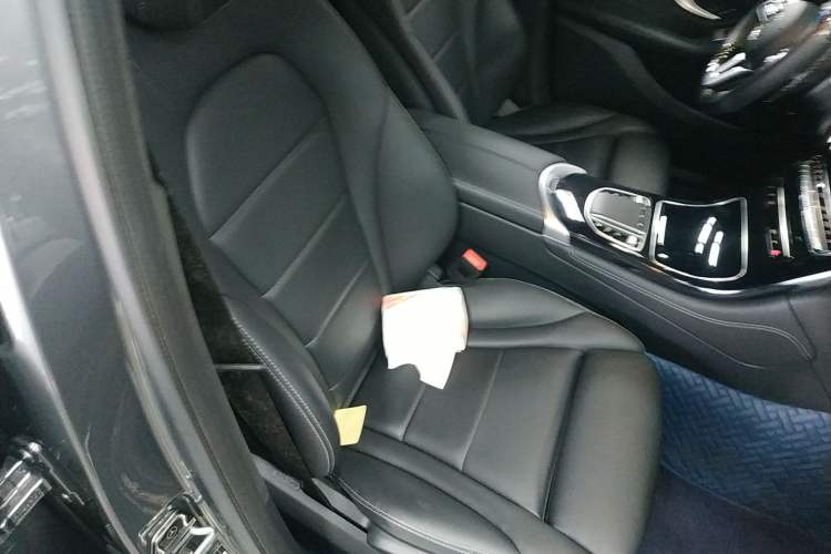 Used Mercedes-Benz GLC Coupe 2020 GLC 260 4MATIC Coupe SUV
