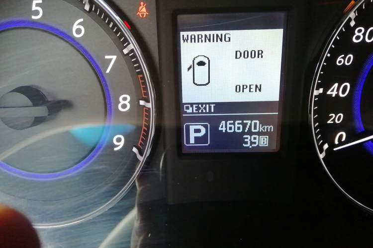 Used Infiniti QX70 2015 3.7L Shadow Edition
