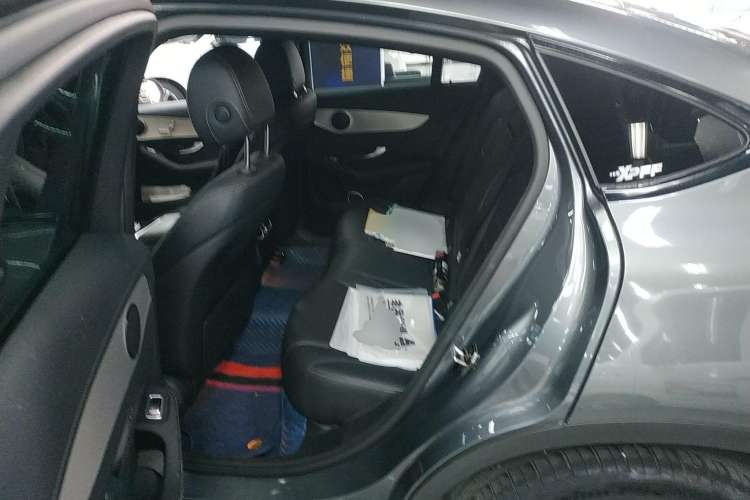 Used Mercedes-Benz GLC Coupe 2020 GLC 260 4MATIC Coupe SUV
