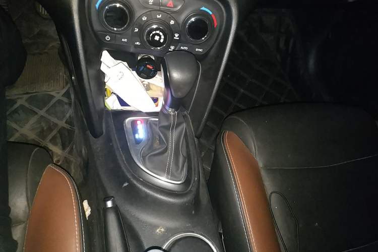 Used Fiat Viaggio 2015 1.4T Automatic Jingxiang Edition
