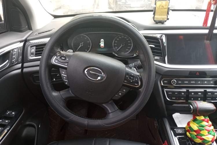 Used GAC Trumpchi GS7 2017 320T Two-Wheel-Drive Luxury Smart Connectivity Model