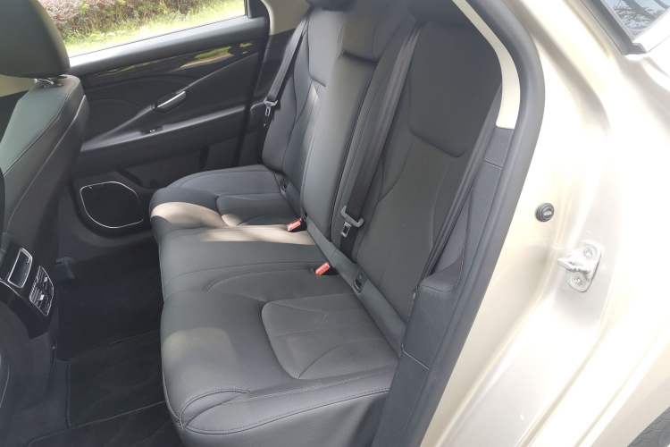 Used Geely Auto Emgrand GT 2016 2.4L Zunya Model Left Rear Seat