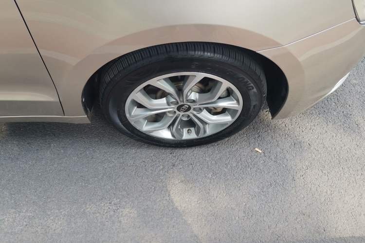 Used Geely Auto Emgrand GT 2016 2.4L Zunya Model Right Front Wheel Hub