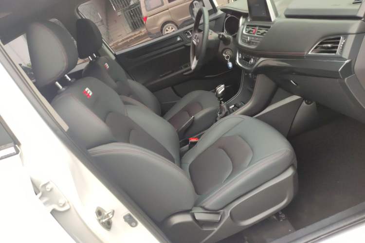 Used JAC Refine S3 2017 1.5L Manual Luxury Smart Model
