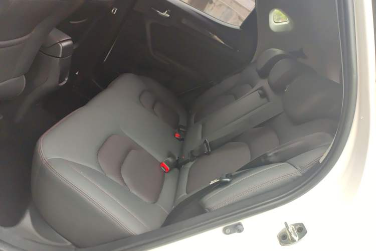 Used JAC Refine S3 2017 1.5L Manual Luxury Smart Model
