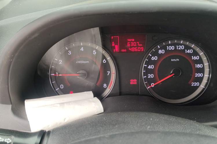 Used Hyundai Verna Ray 2014 1.4L Manual GLX