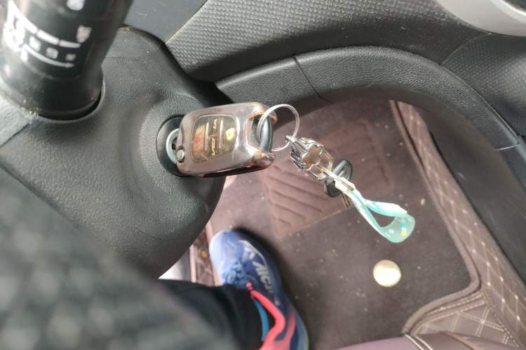 Used Hyundai Verna Ray 2014 1.4L Manual GLX