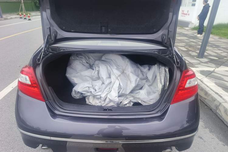 Used Nissan Teana 2008 Duke 2.5L XV Luxury Edition Trunk