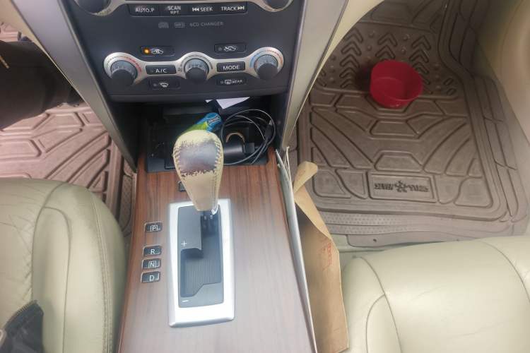 Used Nissan Teana 2008 Duke 2.5L XV Luxury Edition Gear Lever