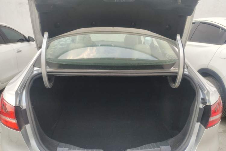 Used Ford Escort 2015 1.5L Automatic Fashion Model
