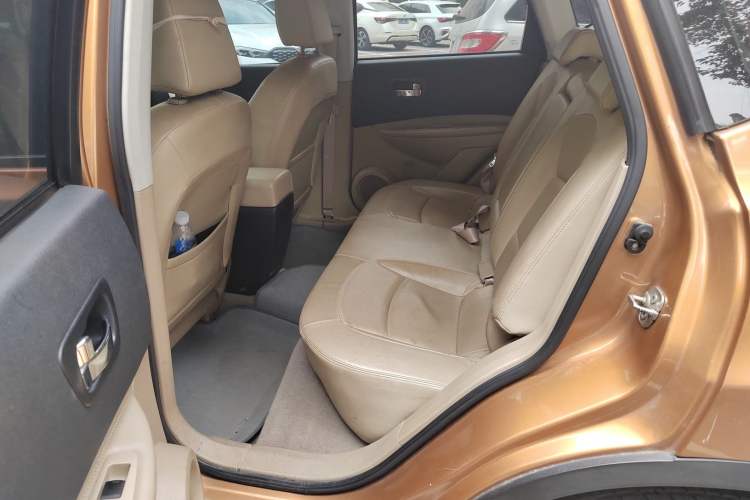 Used Nissan Qashqai 2011 2.0 XV Lea CVT 2WD Left Rear Seat