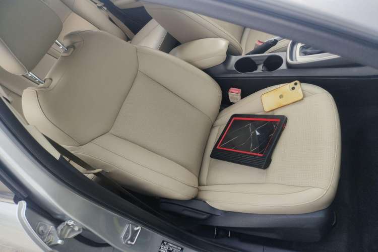 Used Ford Escort 2015 1.5L Automatic Fashion Model
