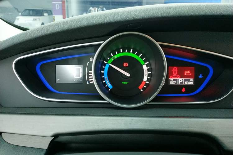 Used Roewe e550 2016 Deluxe Edition
