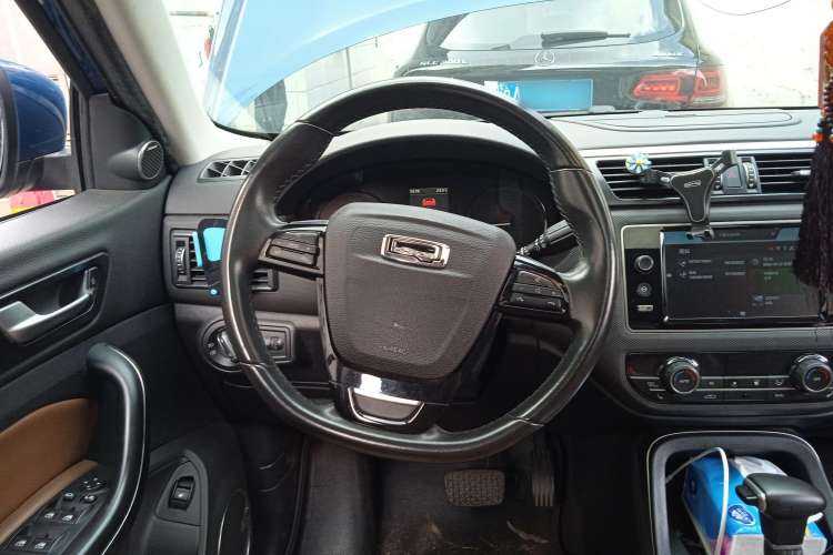 Used Qoros 5 2016 1.6T Automatic Luxury Model
