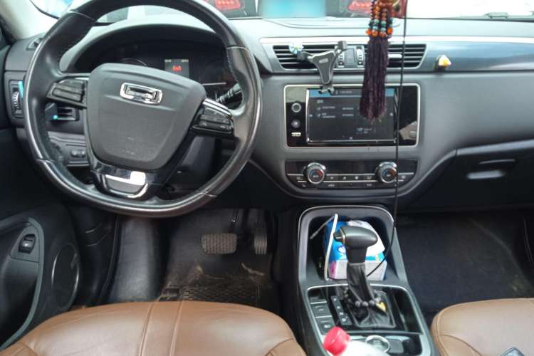 Used Qoros 5 2016 1.6T Automatic Luxury Model
