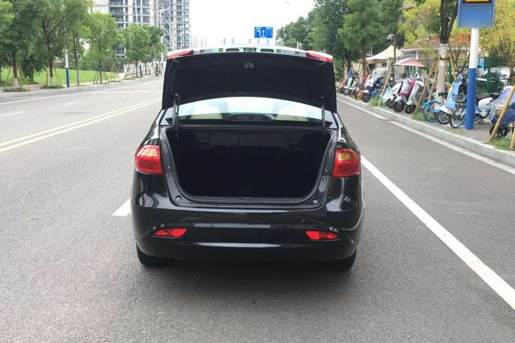 Used JAC J6 A30 2013 1.5L Manual Luxury Model China IV Standard