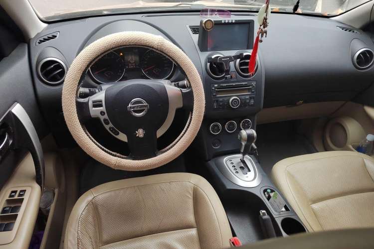 Used Nissan Qashqai 2011 2.0 XV Lea CVT 2WD Steering Wheel
