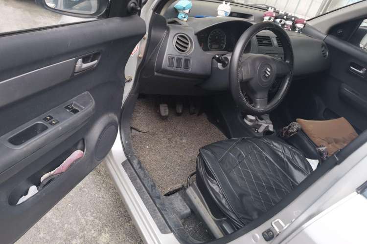 Used Suzuki Swift 2009 1.3L Manual Value Edition
